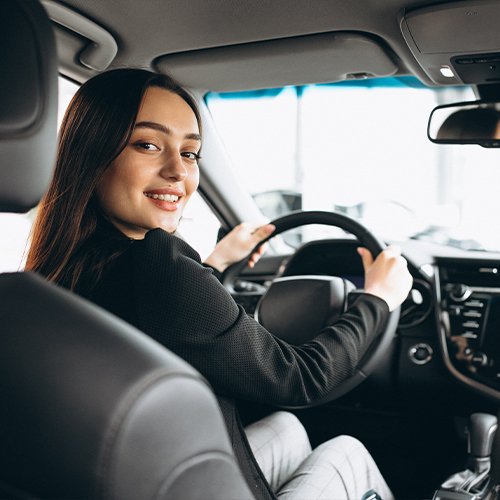 Professional weekly chauffeur service in Dubai